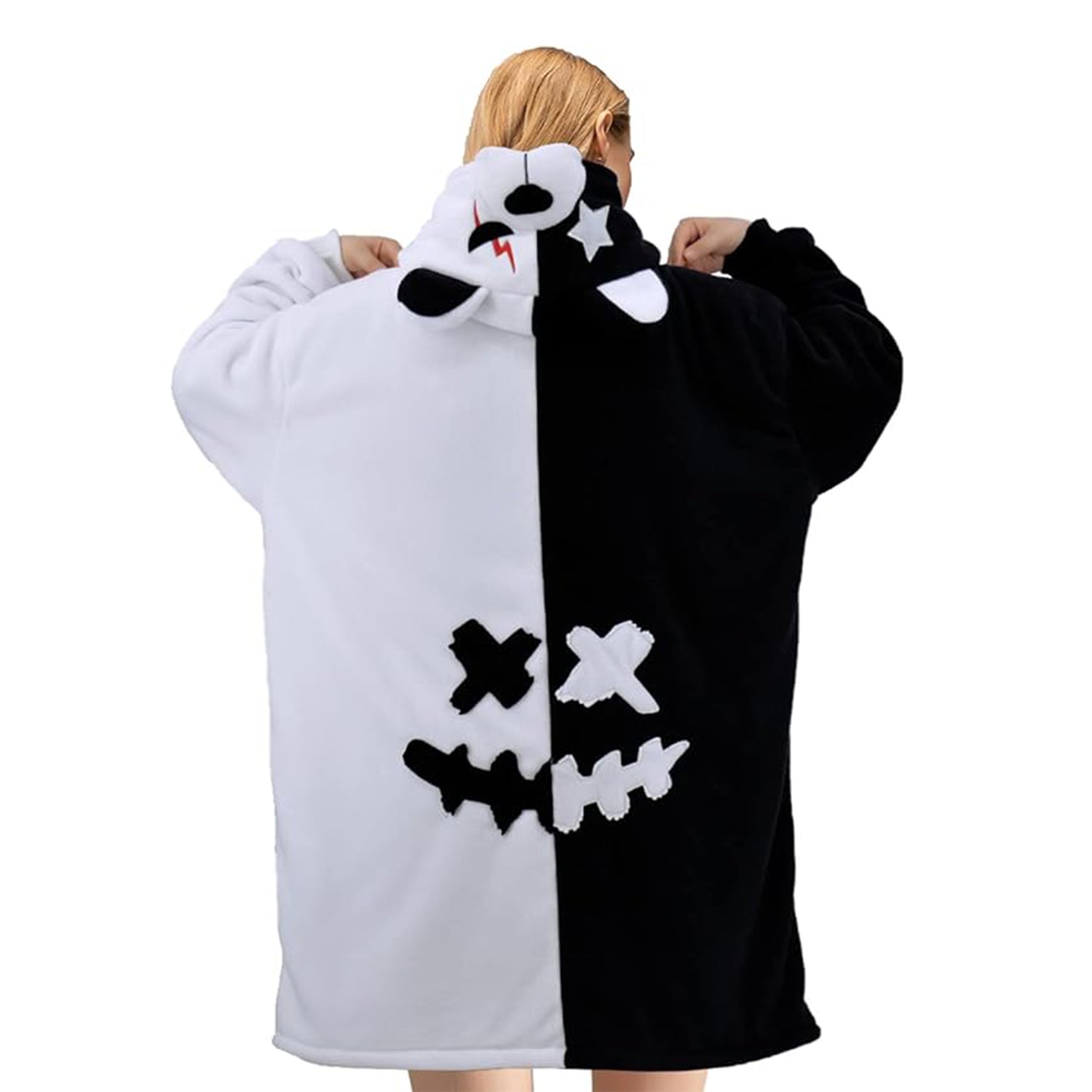 Black and White Bear Wearable Blanket Oversized - vavalad